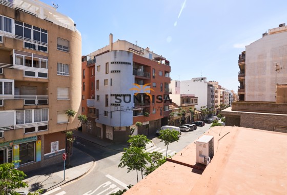 Appartement · Revente - Torrevieja · Centro · Alicante · Espagne