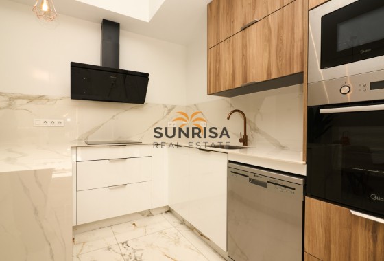 Appartement · Revente - Torrevieja · Playa de Los Locos-Curva del Palangre · Alicante · Espagne