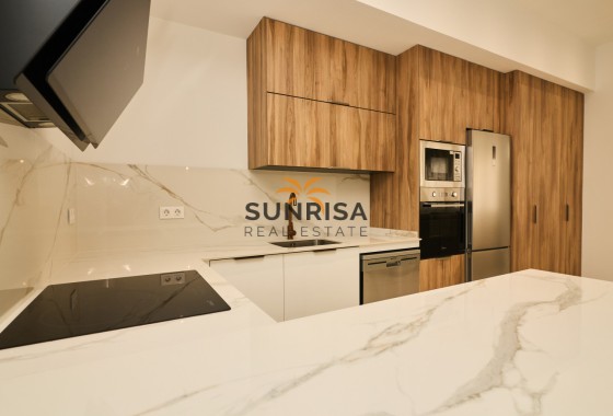 Appartement · Revente - Torrevieja · Playa de Los Locos-Curva del Palangre · Alicante · Espagne
