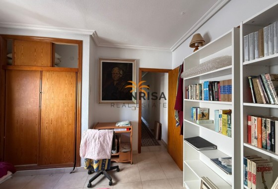 Appartement · Revente - Torrevieja · La Loma · Alicante · Espagne
