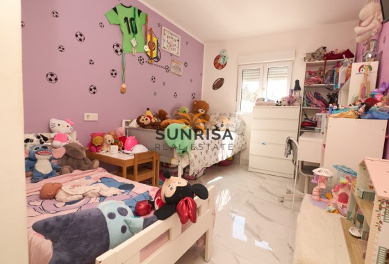 Villa · Revente - Torrevieja · Jardín del Mar · Alicante · Espagne