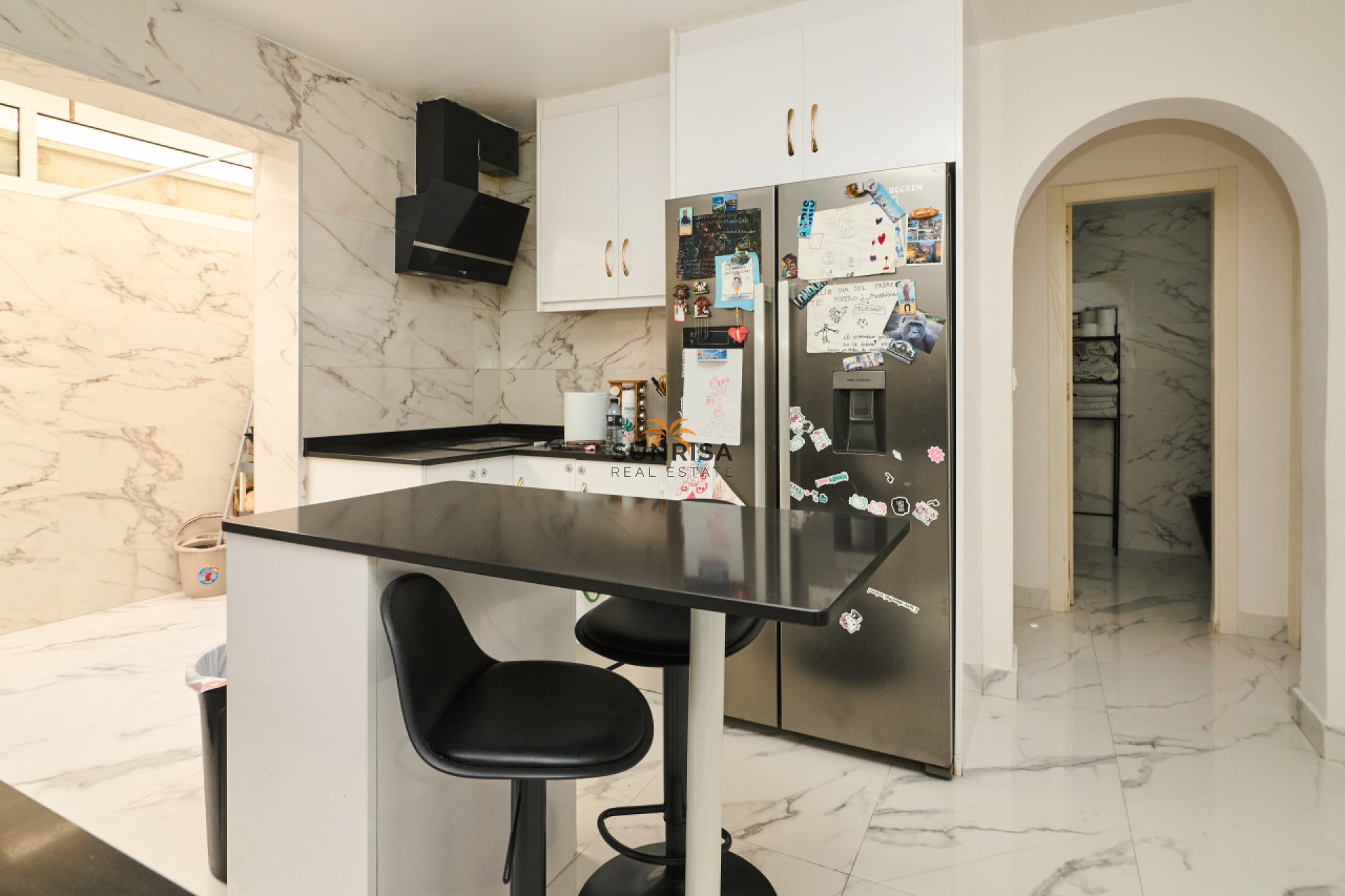 Resale - Villa - Torrevieja