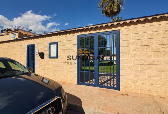 Villa · Revente - Torrevieja · Jardín del Mar · Alicante · Espagne