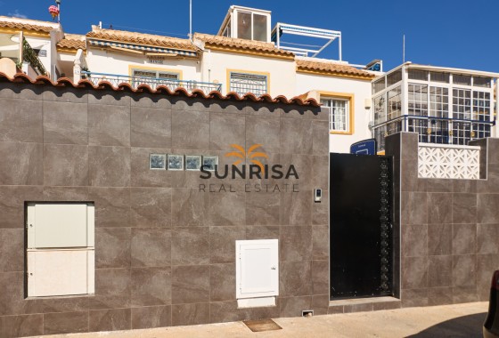 Villa · Revente - Torrevieja · Jardín del Mar · Alicante · Espagne