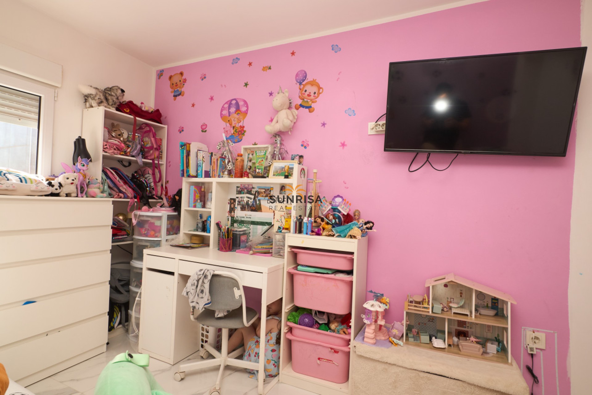Resale - Villa - Torrevieja