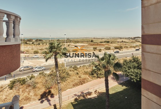 Appartement · Revente - Torrevieja · La Mata pueblo · Alicante · Espagne