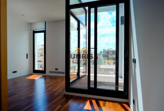 Maison de ville · Revente - Almoradí · Alicante · Espagne