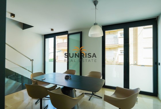 Maison de ville · Revente - Almoradí · Alicante · Espagne