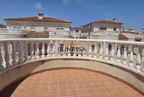 Maison de ville · Revente - Torrevieja · Sector 25 · Alicante · Espagne