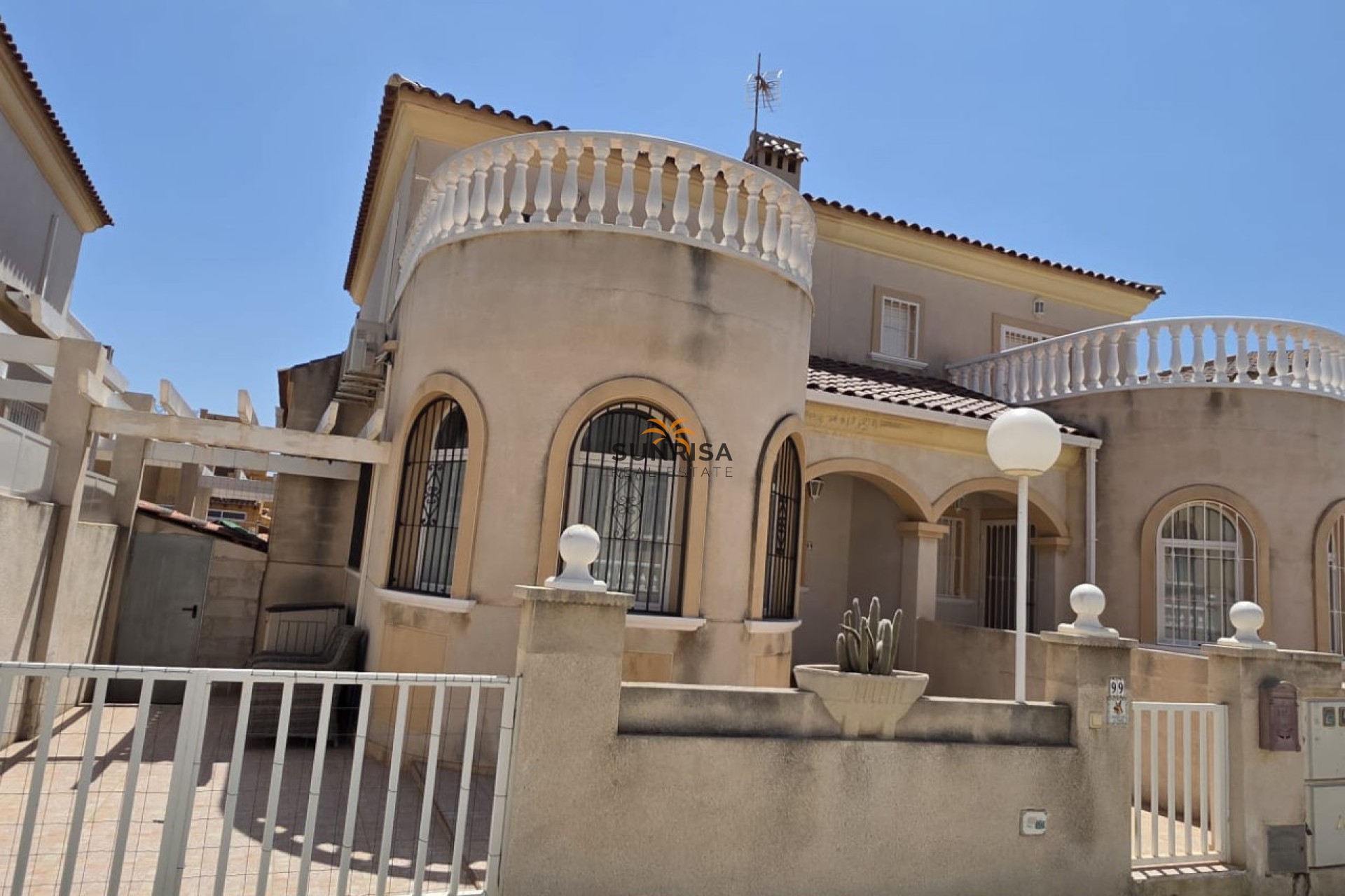 Revente - Maison de ville - Torrevieja