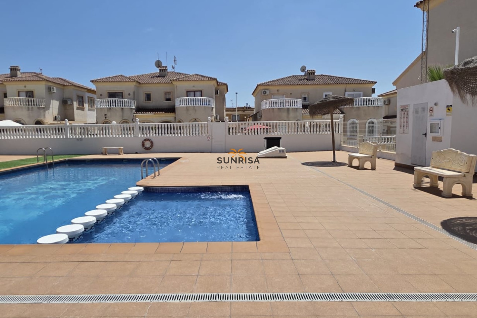 Revente - Maison de ville - Torrevieja