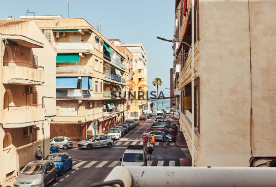 Apartamento · Reventa - Torrevieja · El Acequión - Los Náufragos · Alicante · España