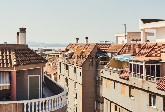Apartamento · Reventa - Torrevieja · El Acequión - Los Náufragos · Alicante · España