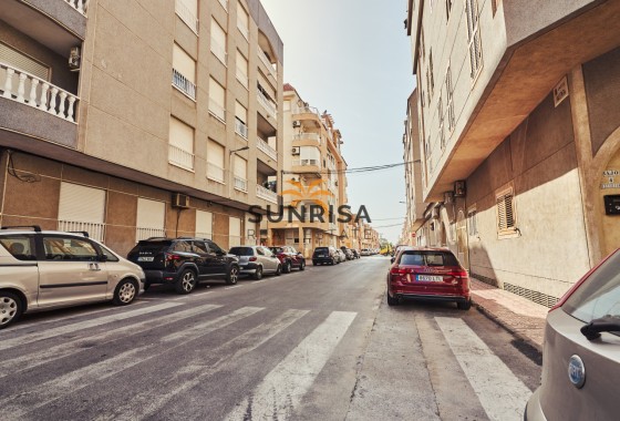 Apartamento · Reventa - Torrevieja · El Acequión - Los Náufragos · Alicante · España