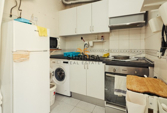 Apartamento · Reventa - Torrevieja · El Acequión - Los Náufragos · Alicante · España