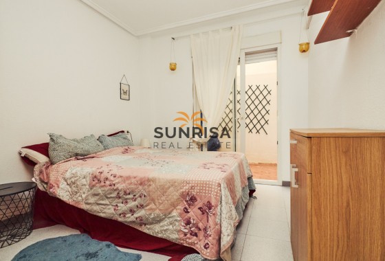 Apartamento · Reventa - Torrevieja · El Acequión - Los Náufragos · Alicante · España