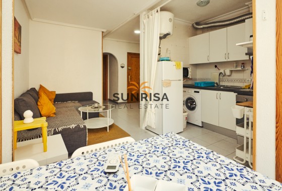 Apartamento · Reventa - Torrevieja · El Acequión - Los Náufragos · Alicante · España