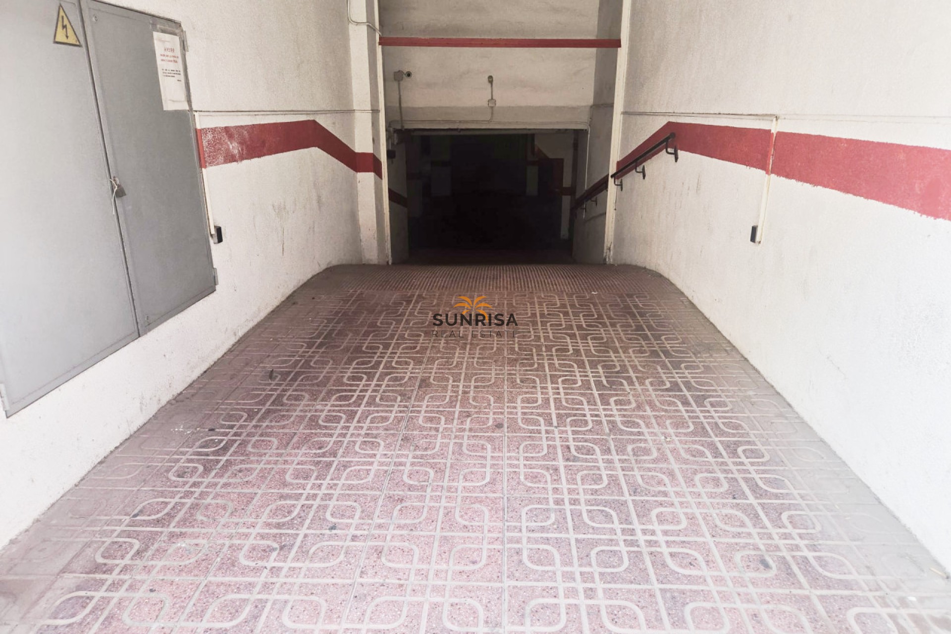 Reventa - Garaje / aparcamiento - Torrevieja