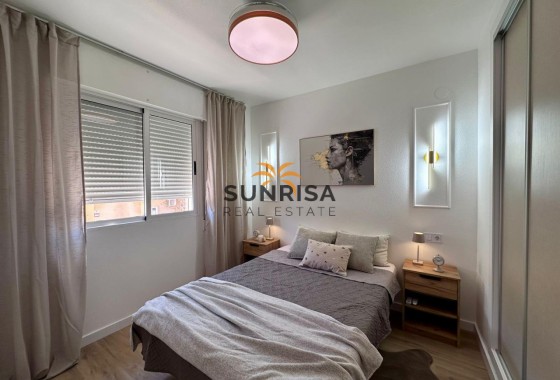 Appartement · Revente - Torrevieja · Calas Blancas · Alicante · Espagne