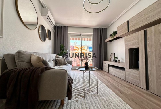Appartement · Revente - Torrevieja · Calas Blancas · Alicante · Espagne