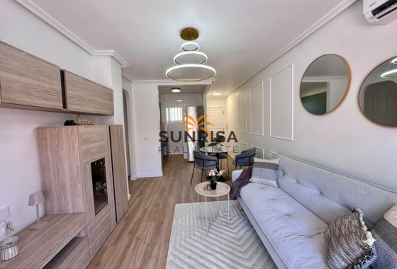Appartement · Revente - Torrevieja · Calas Blancas · Alicante · Espagne