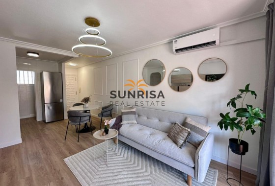 Appartement · Revente - Torrevieja · Calas Blancas · Alicante · Espagne