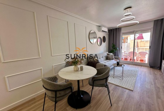 Appartement · Revente - Torrevieja · Calas Blancas · Alicante · Espagne