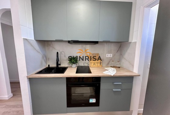 Appartement · Revente - Torrevieja · Calas Blancas · Alicante · Espagne