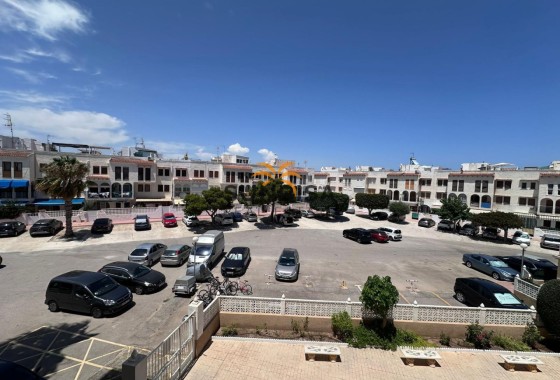 Appartement · Revente - Torrevieja · Calas Blancas · Alicante · Espagne