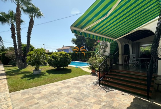 Villa · Revente - Mutxamel · Alicante · Espagne