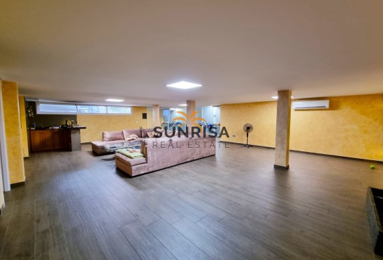 Villa · Revente - Torrevieja · La Mata · Alicante · Espagne
