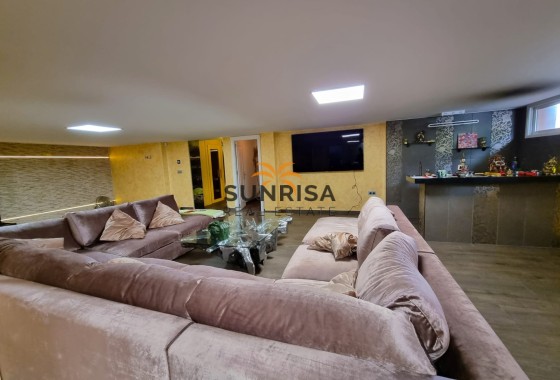 Villa · Revente - Torrevieja · La Mata · Alicante · Espagne