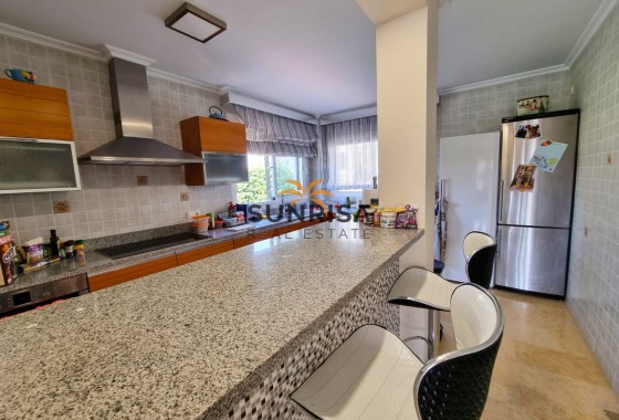 Villa · Revente - Torrevieja · La Mata · Alicante · Espagne