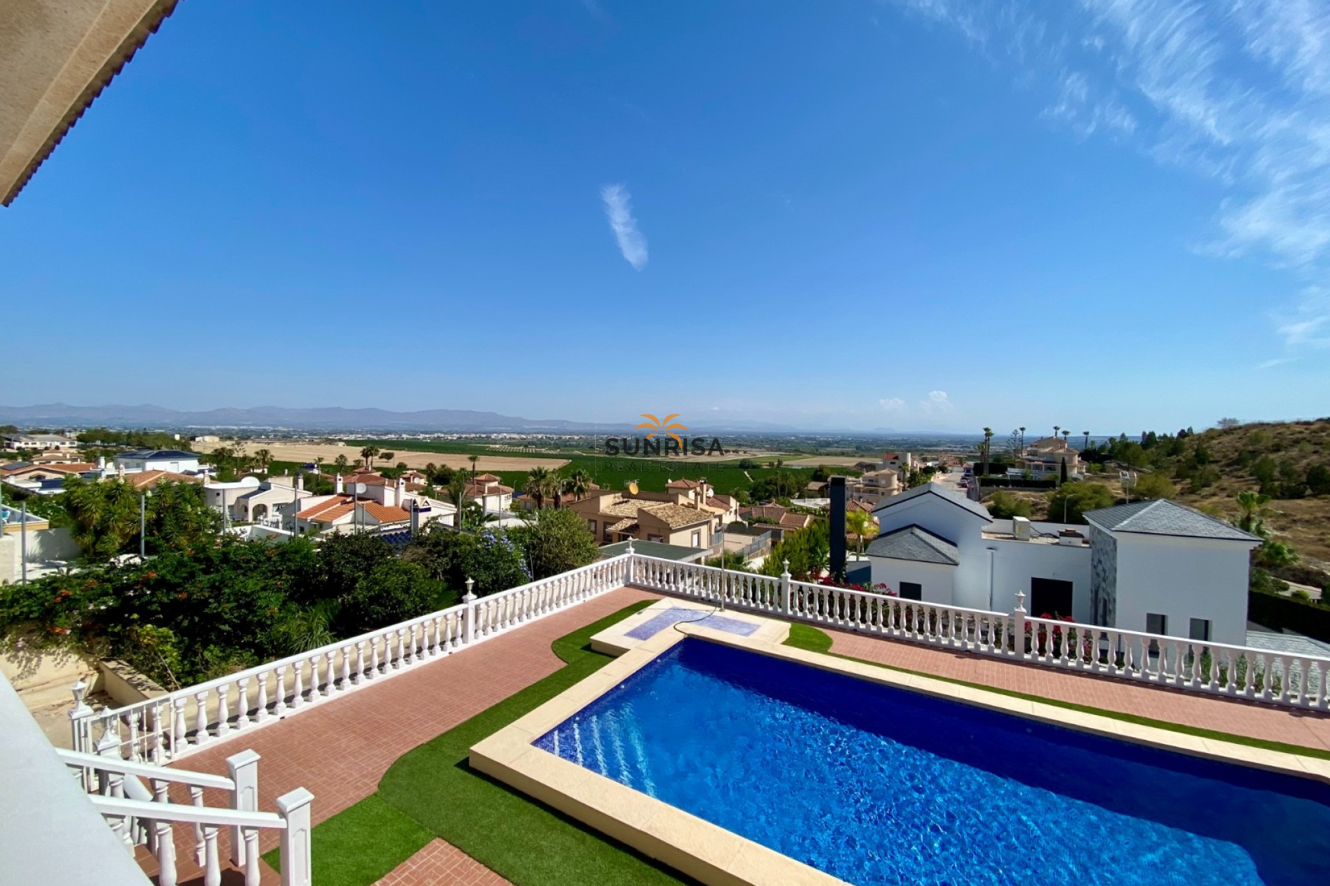 Herverkoop - Villa - Algorfa