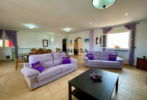 Villa · Revente - Algorfa · Lomas De La Juliana · Alicante · Espagne