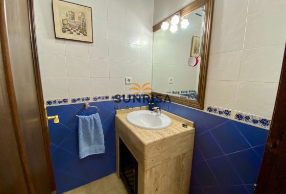 Villa · Revente - Algorfa · Lomas De La Juliana · Alicante · Espagne