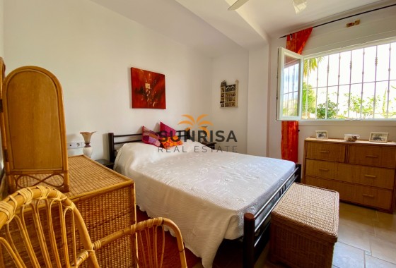 Villa · Revente - Algorfa · Lomas De La Juliana · Alicante · Espagne
