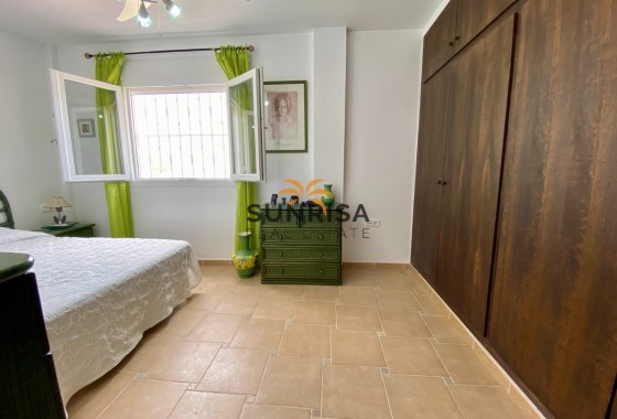 Villa · Revente - Algorfa · Lomas De La Juliana · Alicante · Espagne