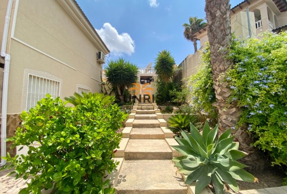 Villa · Revente - Algorfa · Lomas De La Juliana · Alicante · Espagne