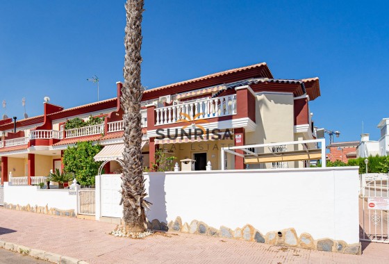 Maison de ville · Revente - Ciudad Quesada - Rojales · Doña pepa · Alicante · Espagne