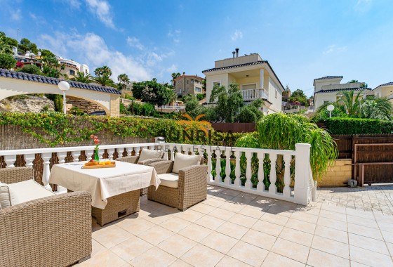 Villa · Revente - El Campello · Alicante · Espagne