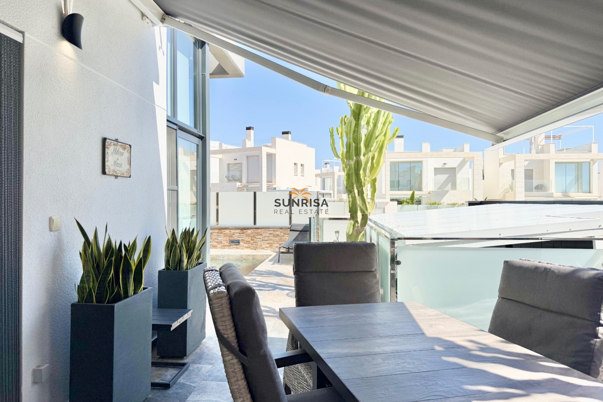 Herverkoop - Villa - Cabo Roig