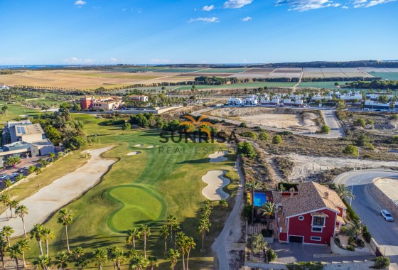 Villa · Herverkoop - Algorfa · La Finca Golf Resort · Alicante · Spanje