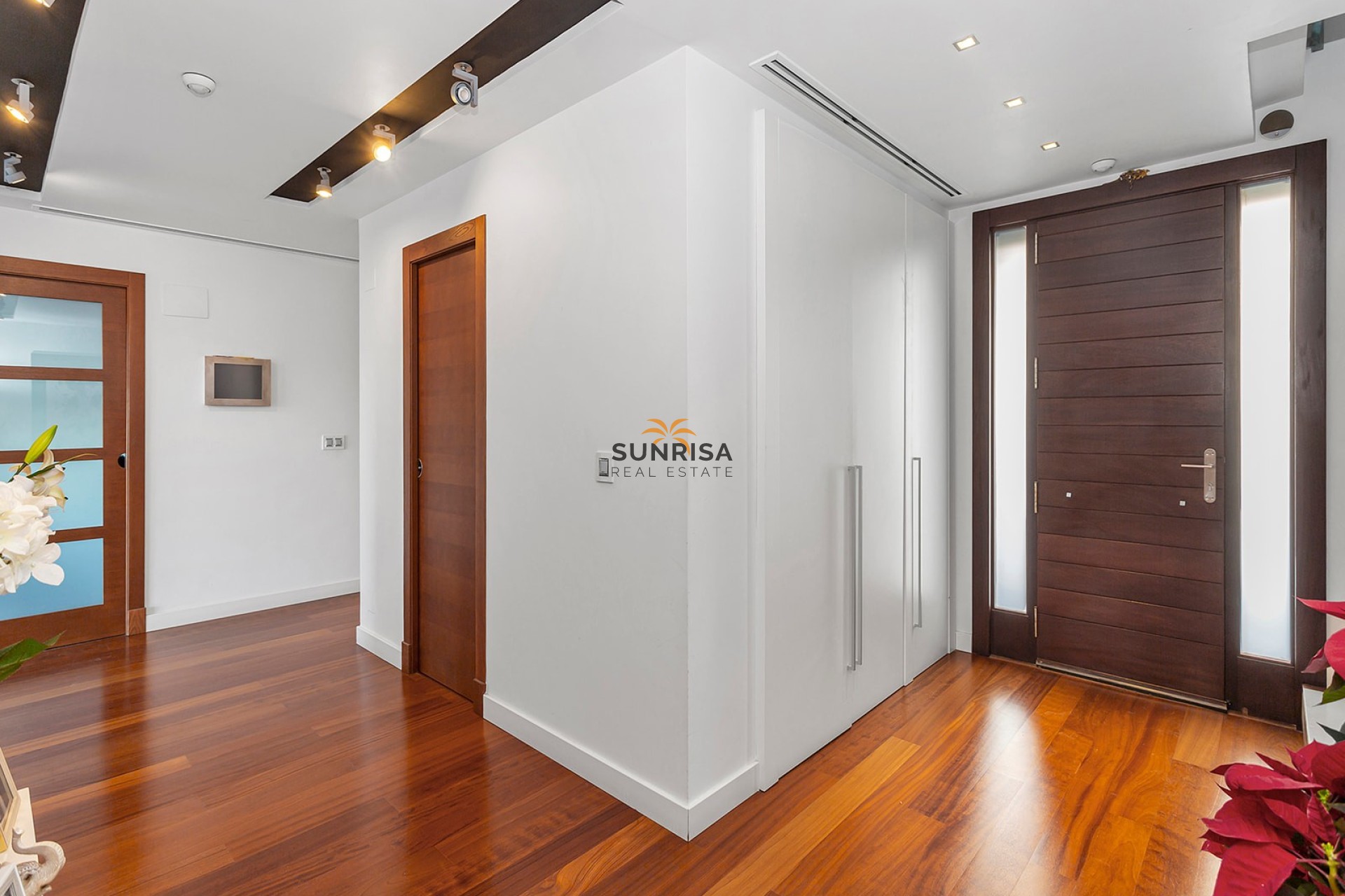 Resale - Villa - Algorfa