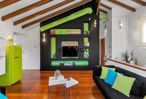 Villa · Herverkoop - Algorfa · La Finca Golf Resort · Alicante · Spanje