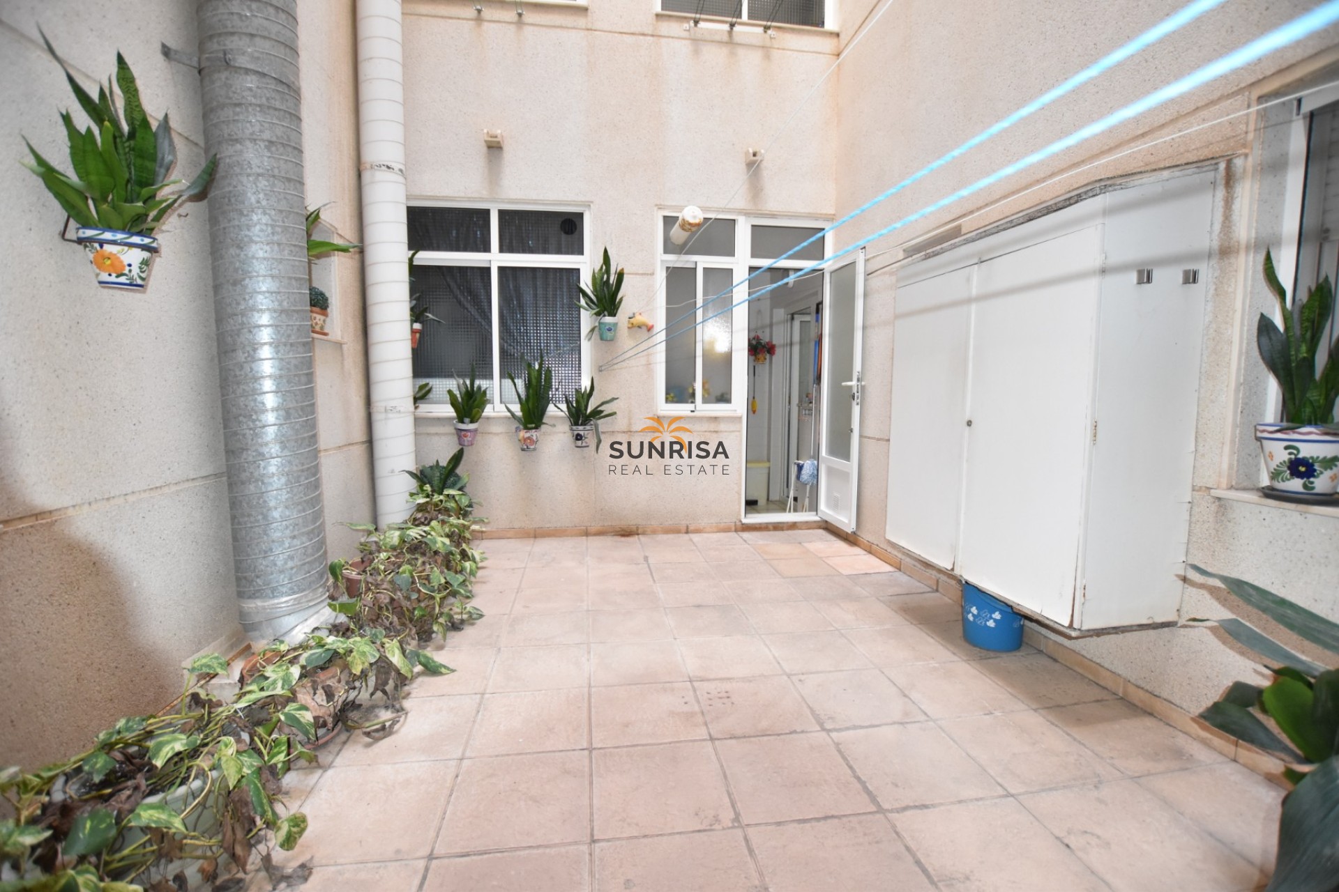 Resale - Apartment - Torrevieja