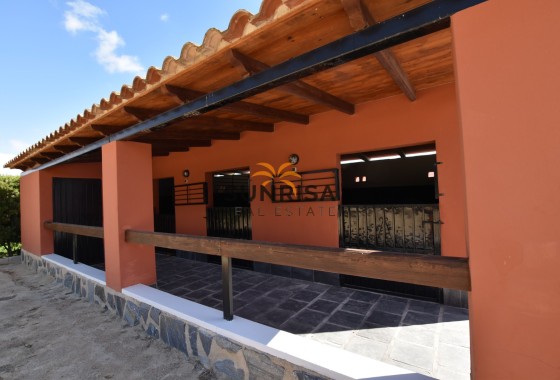 Finca · Herverkoop - Heredades · Alicante · Spanje