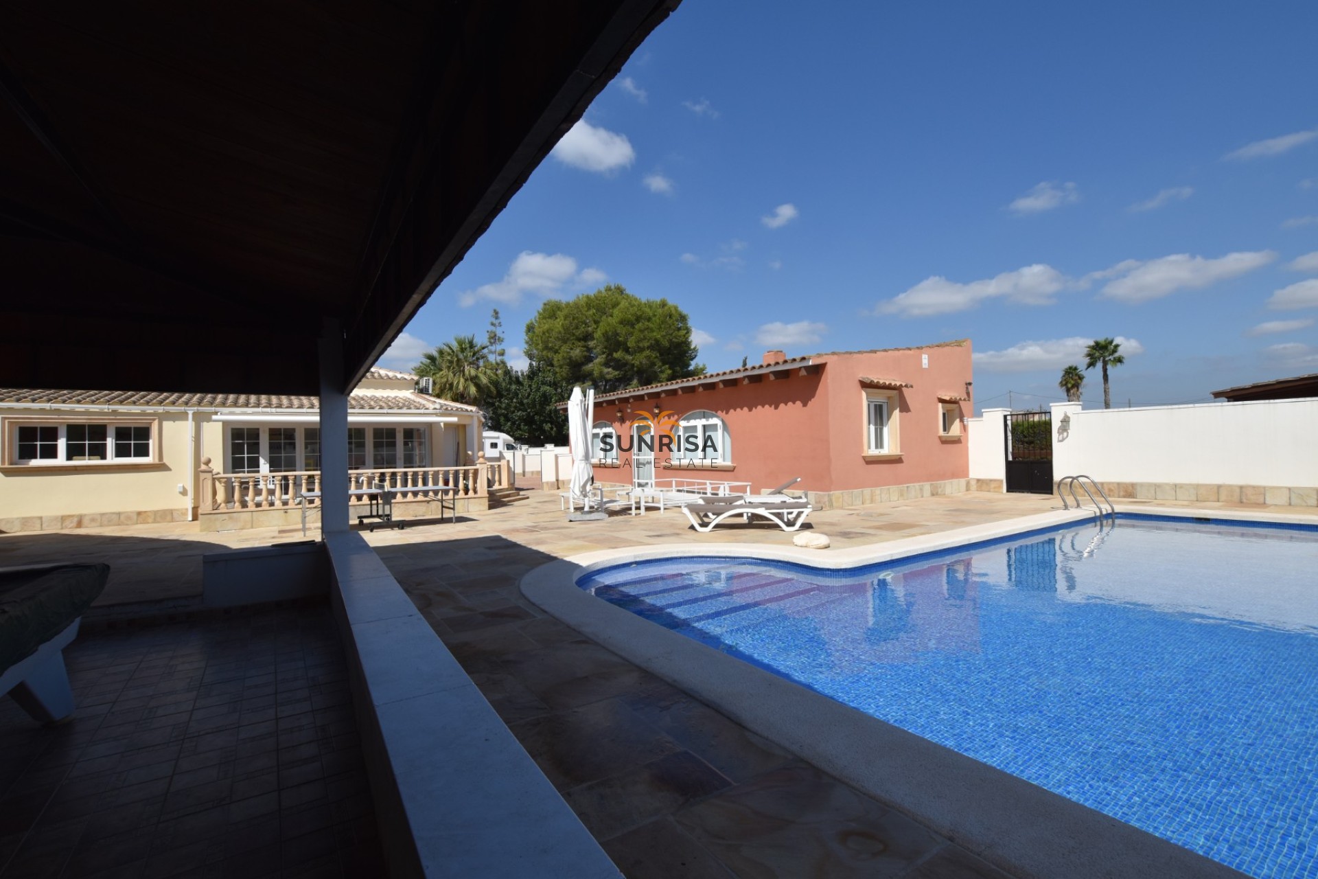 Herverkoop - Finca - Heredades