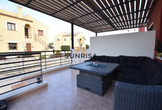 Villa · Herverkoop - Algorfa · La Finca Golf Resort · Alicante · Spanje