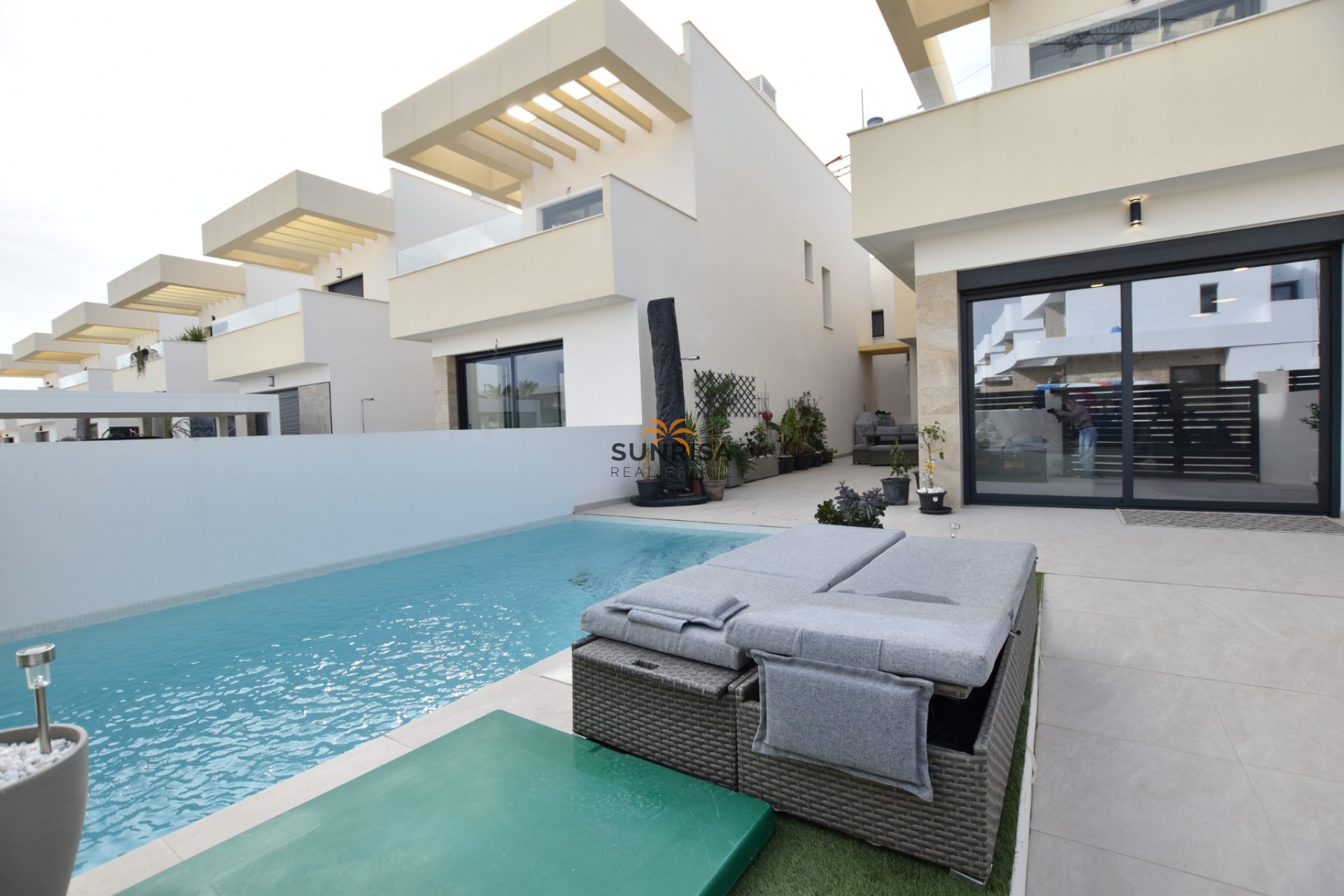 Herverkoop - Villa - Montesinos